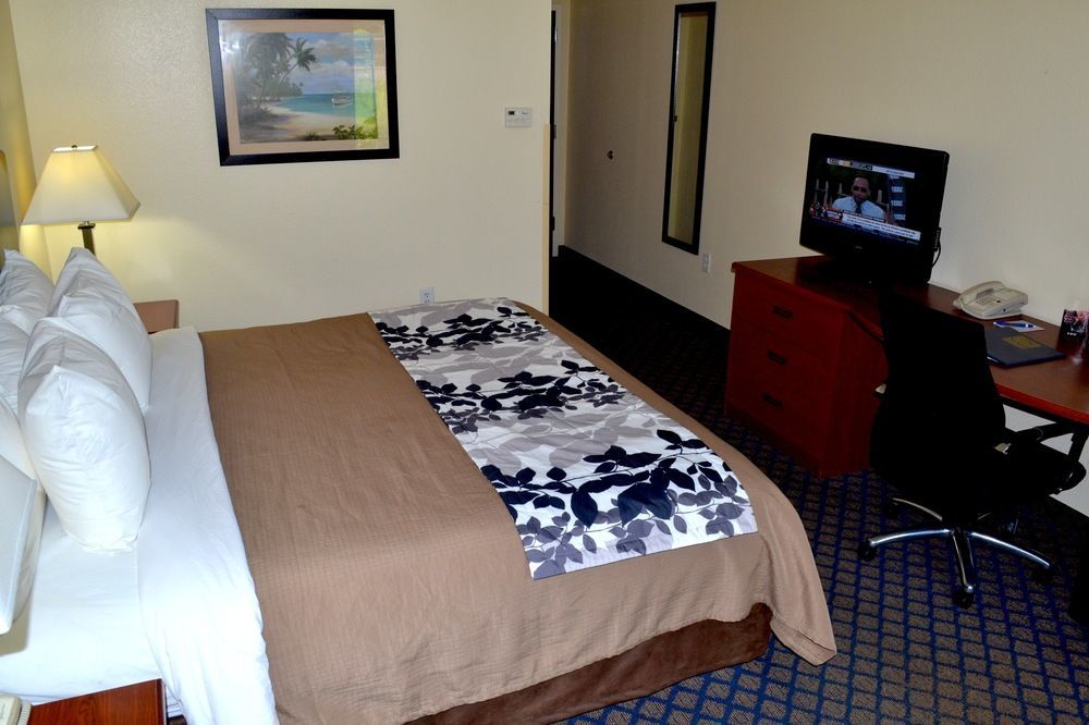 Sleep Inn & Suites University-Shands Гейнсвил Екстериор снимка
